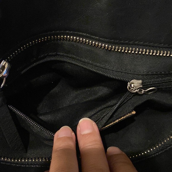 Coach Hand Bag - Picture 5 of 8